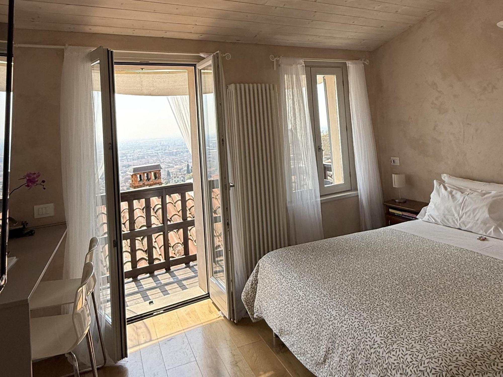 Casa Vacanze la Mansardina Bergamo Esterno foto